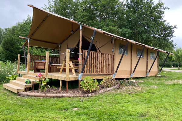 Campilo Hebergement Insolite En Famille Lodge En Bois Sejour Insolite En Famille 7