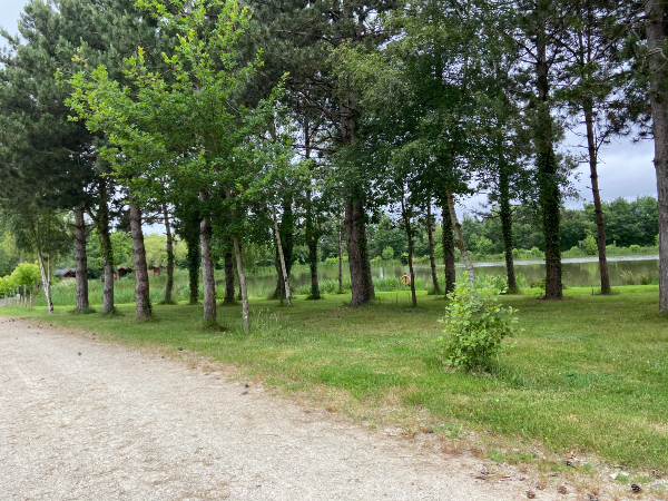 vacances-camping-nature-campilo-pietonnier
