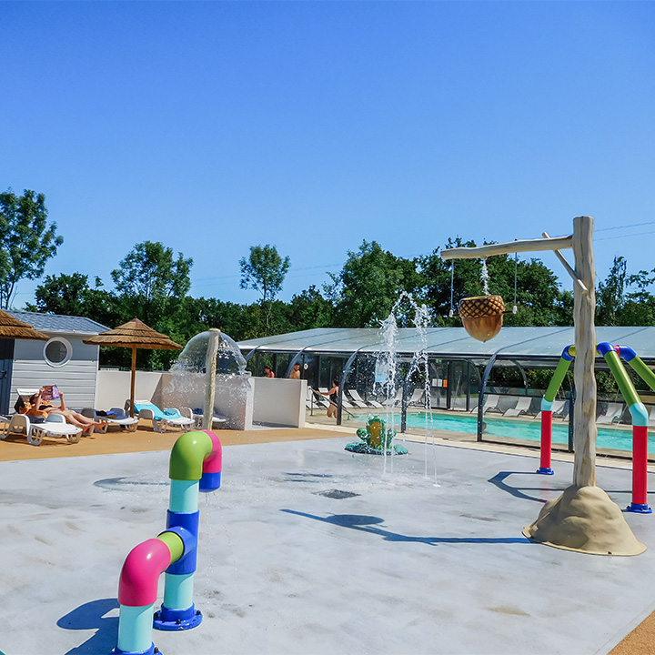 the joys of water on a campsite in vendee
